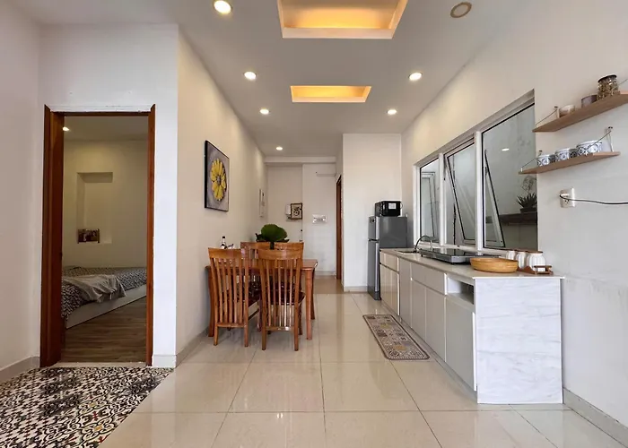 Saigon Peacehome With Balcony, Tan Dinh Ward, Dist 1